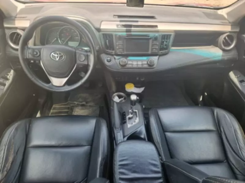 Toyota RAV 4   - 2015