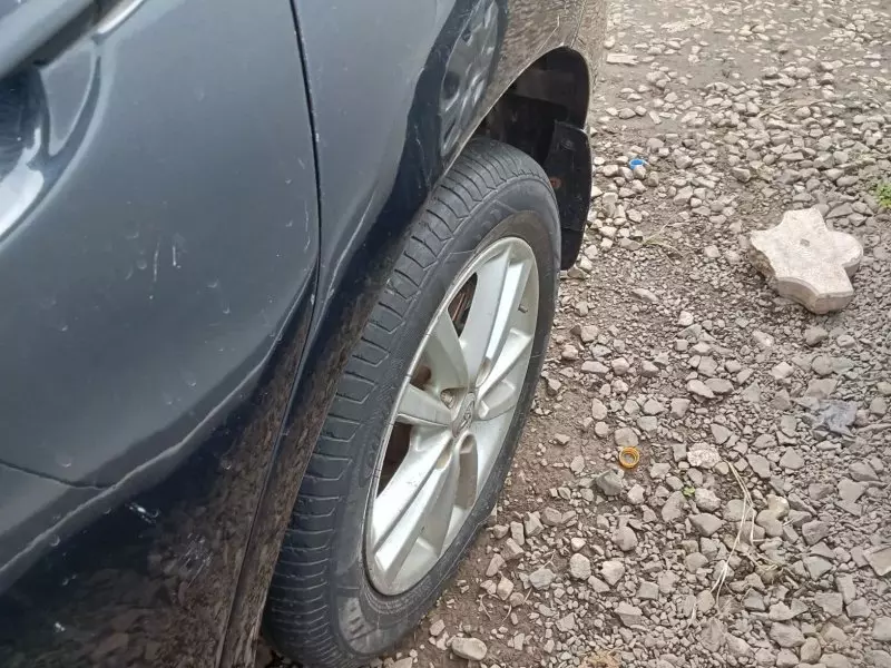 Toyota Auris   - 2009