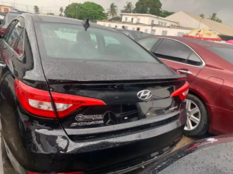Hyundai Sonata   - 2015