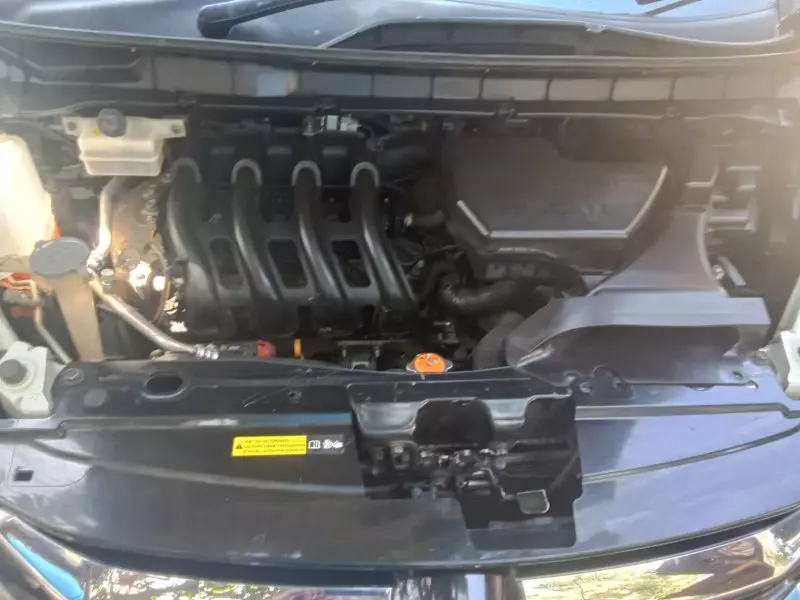 Nissan Serena - 2017