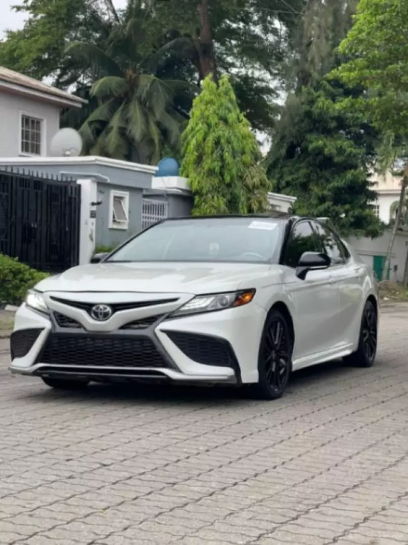 Toyota Camry   - 2022