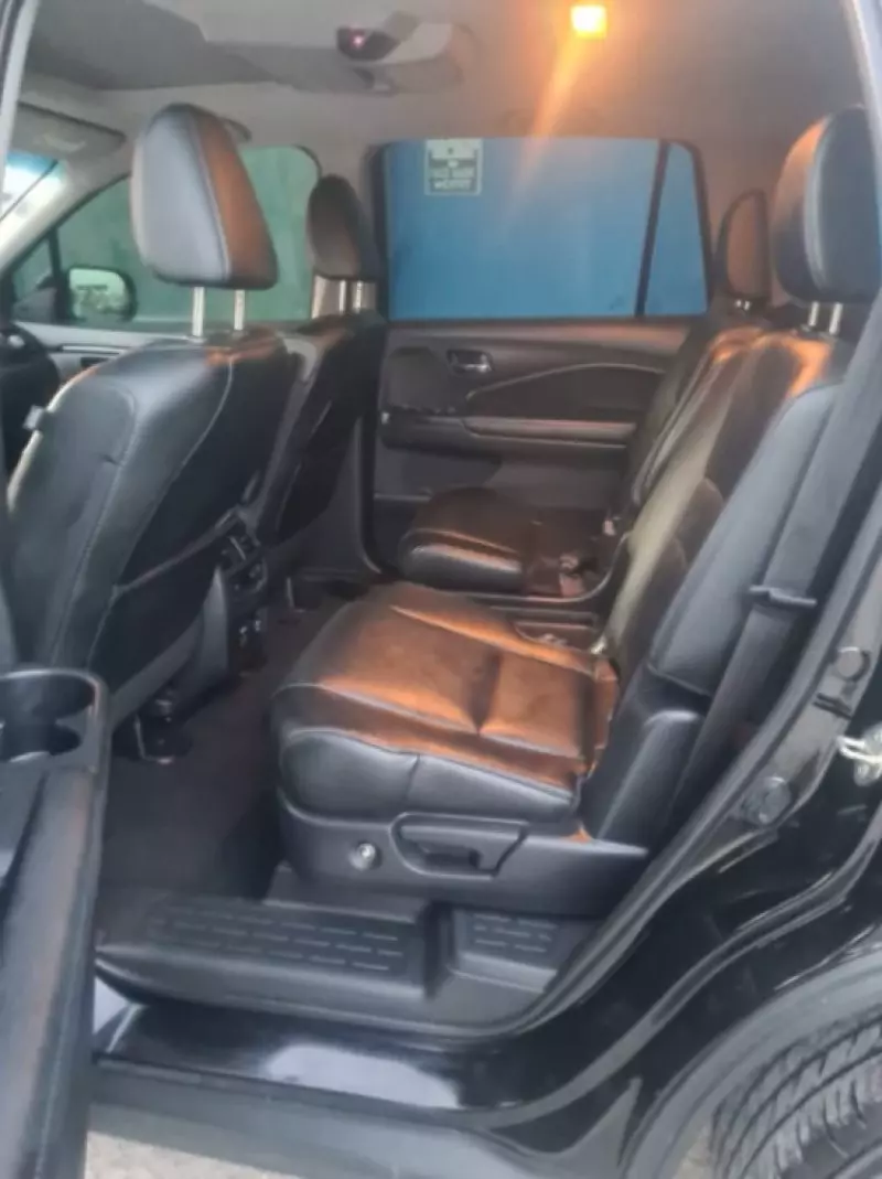 Honda Pilot   - 2020
