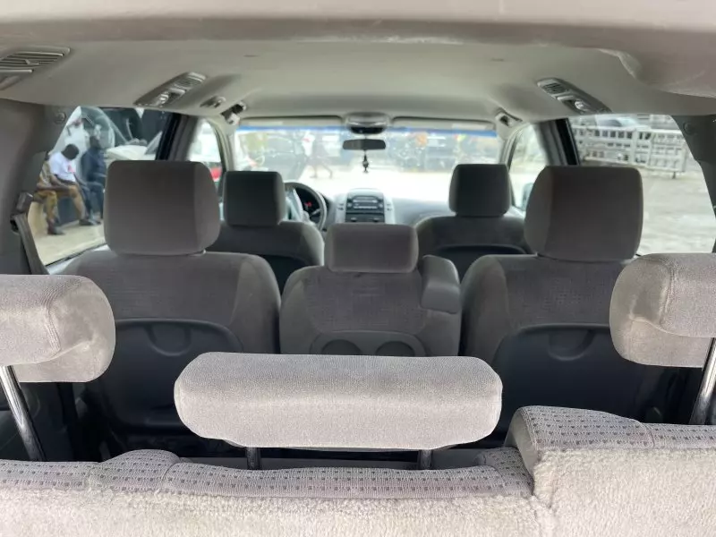 Toyota Sienna   - 2006