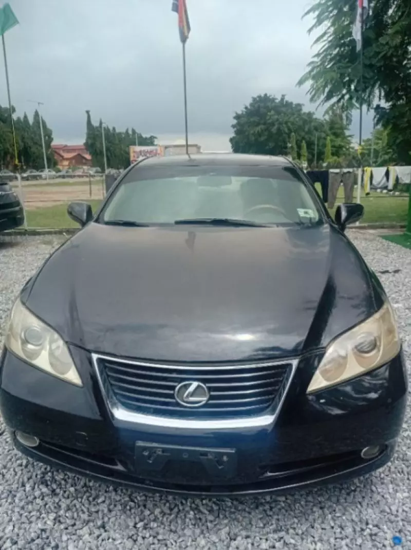 Lexus ES 350   - 2009