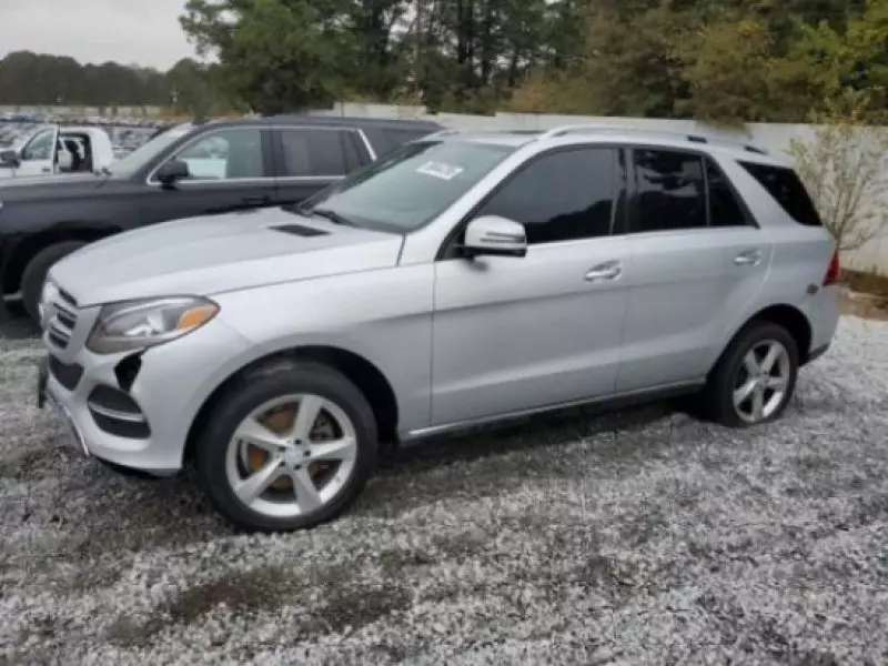Mercedes-Benz GLE-Class - 2016