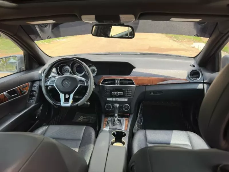 Mercedes-Benz C 350   - 2013