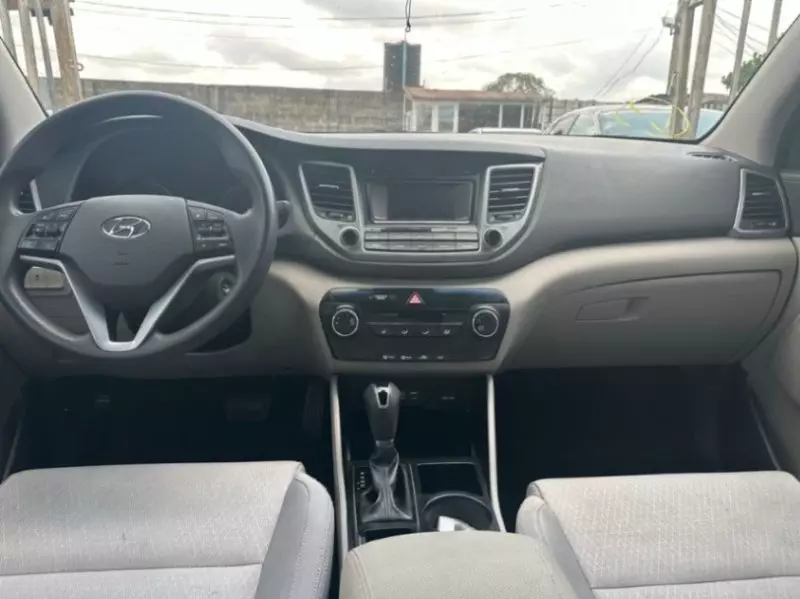Hyundai TUCSON   - 2017