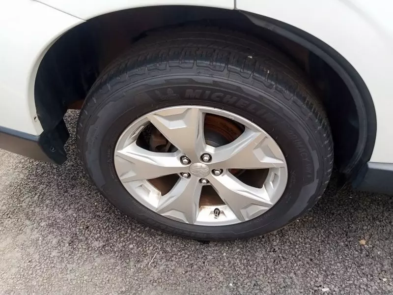 Subaru Forester   - 2017