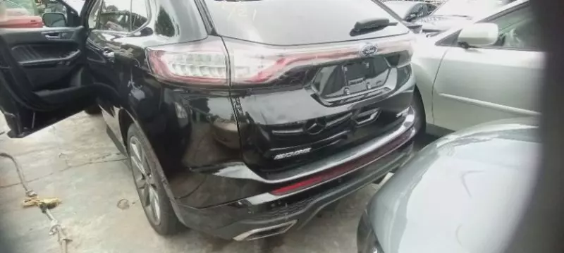 Ford Edge SE 2.0L   - 2018