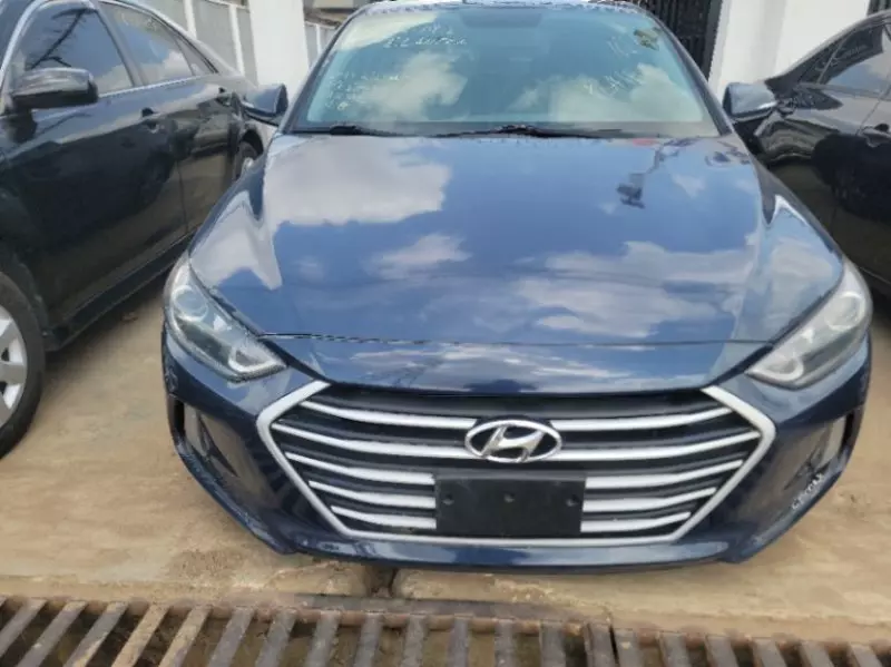 Hyundai Elantra   - 2017
