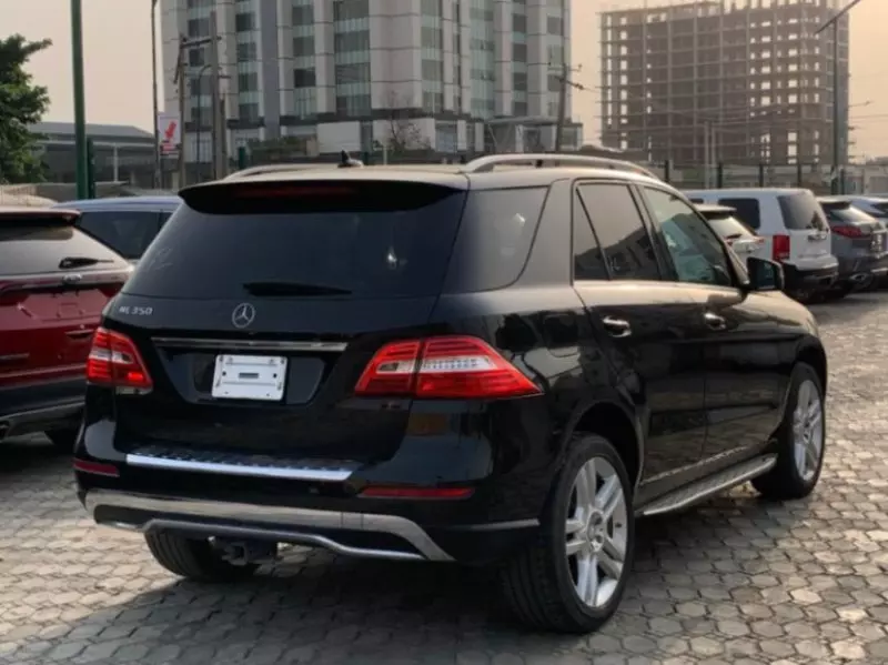 Mercedes-Benz ML-Class   - 2013