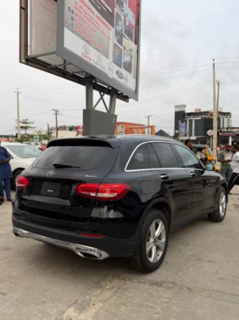 Mercedes-Benz GLC 300