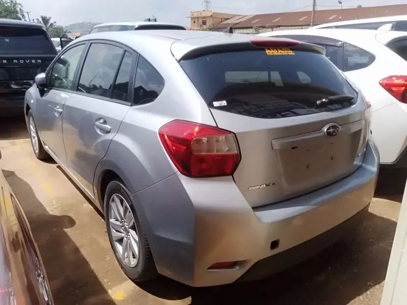 Subaru Impreza   - 2014