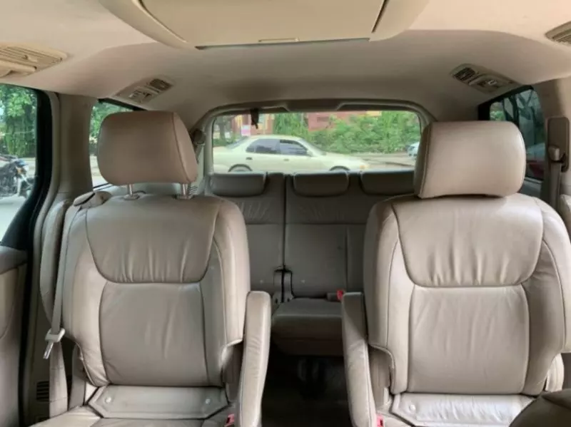 Toyota Sienna   - 2006