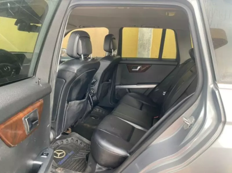 Mercedes-Benz GLK 350   - 2012