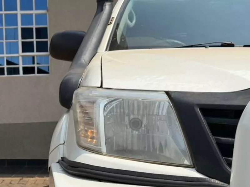 Toyota Hilux   - 2013