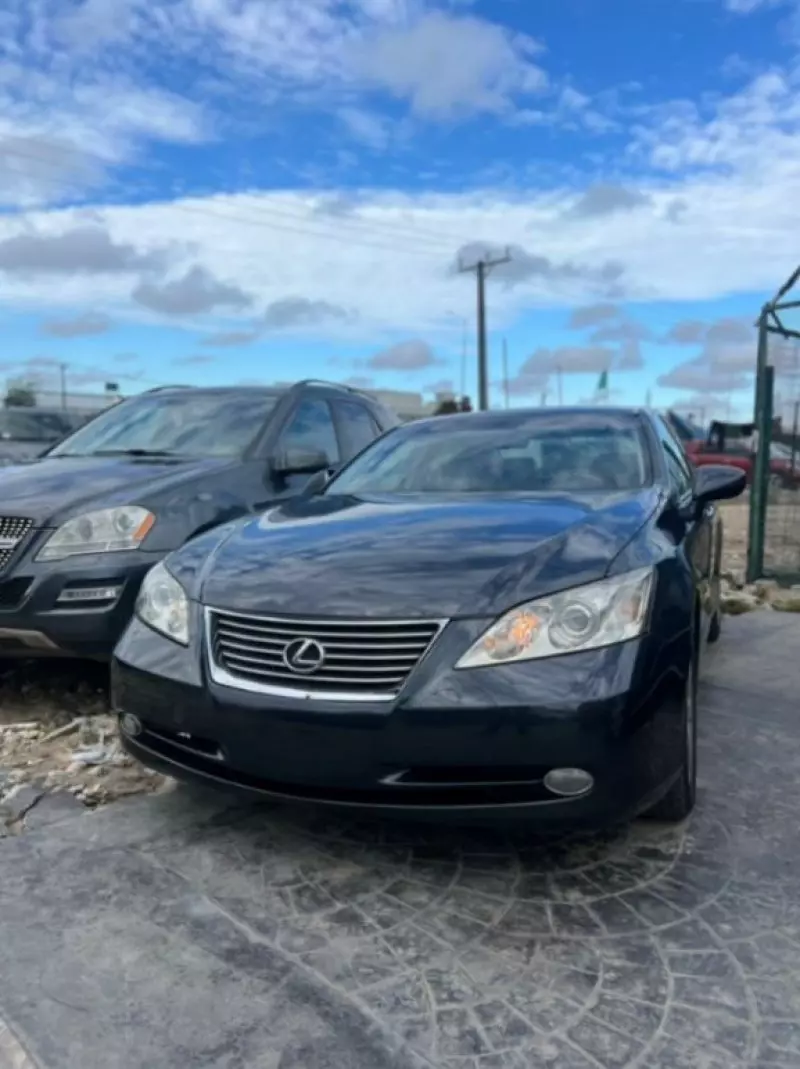Lexus ES 350   - 2009