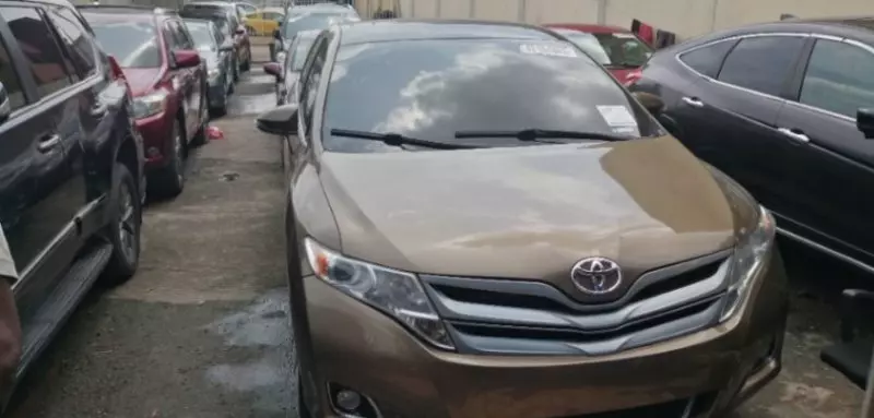 Toyota Venza   - 2013