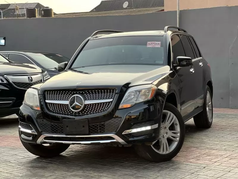 Mercedes-Benz GLK 350   - 2014