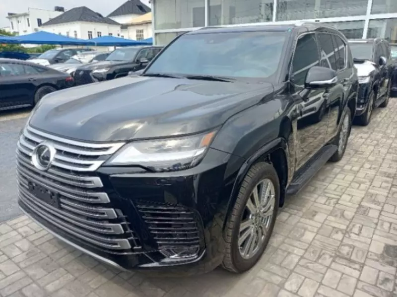Lexus LX 600 - 2024