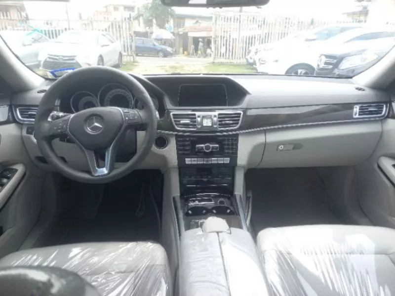 Mercedes-Benz E 350   - 2013