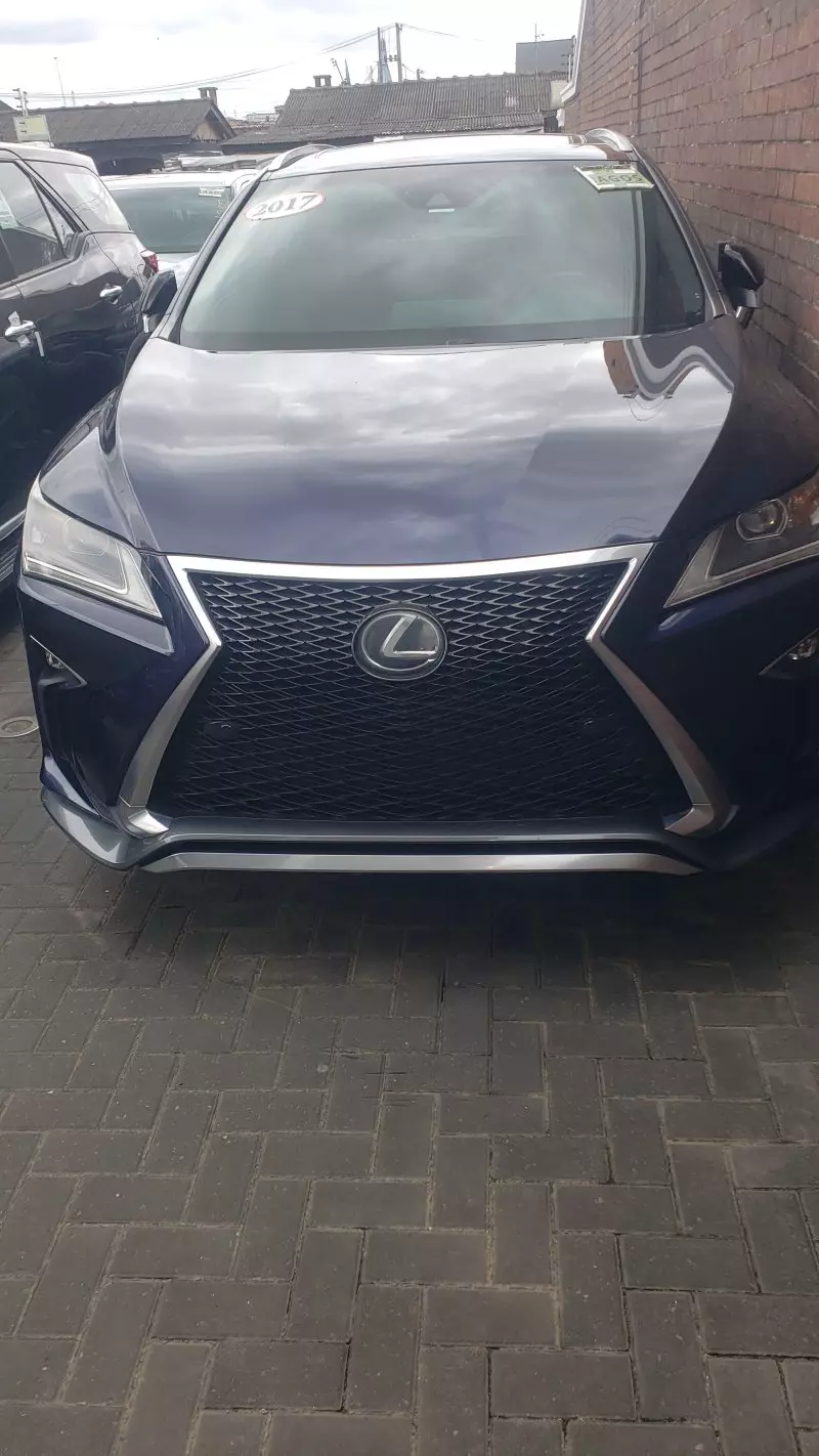 Lexus RX   - 2017
