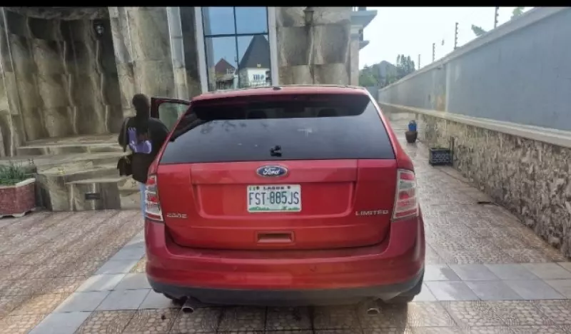 Ford Edge   - 2010