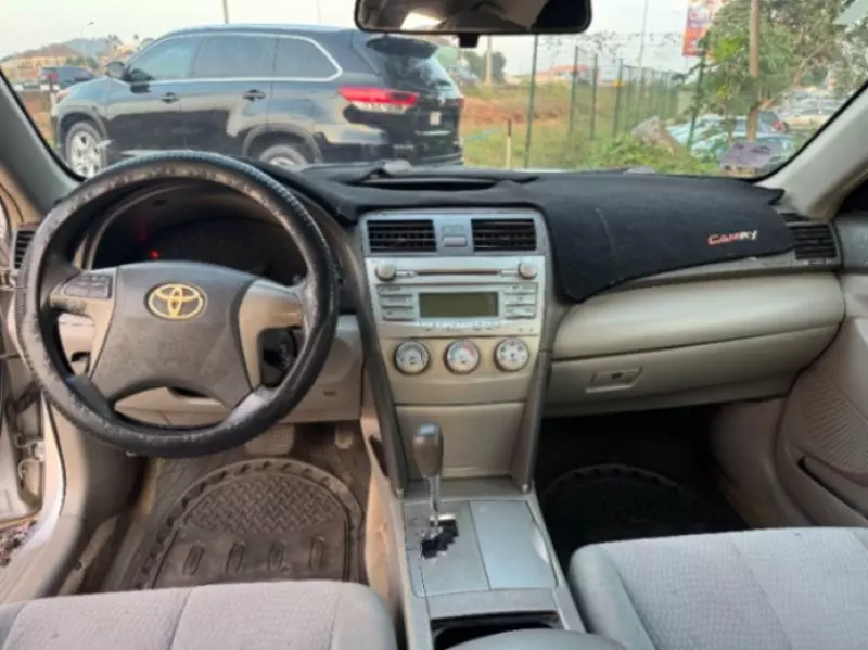 Toyota Camry   - 2007