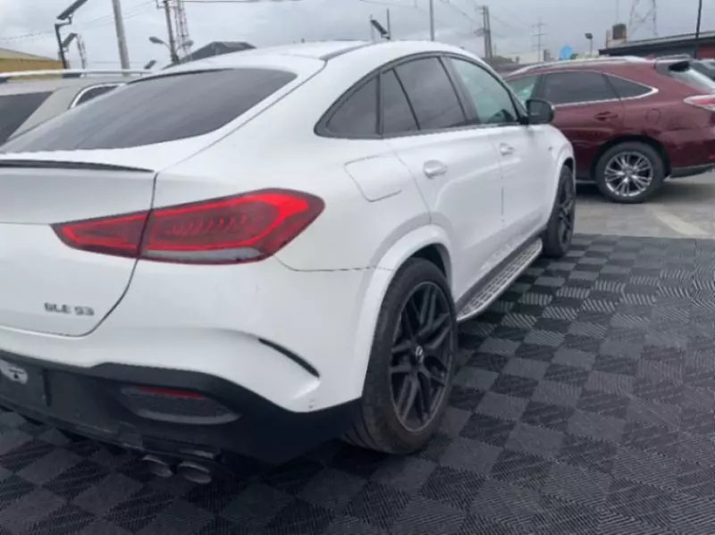 Mercedes-Benz GLE 53 AMG   - 2022