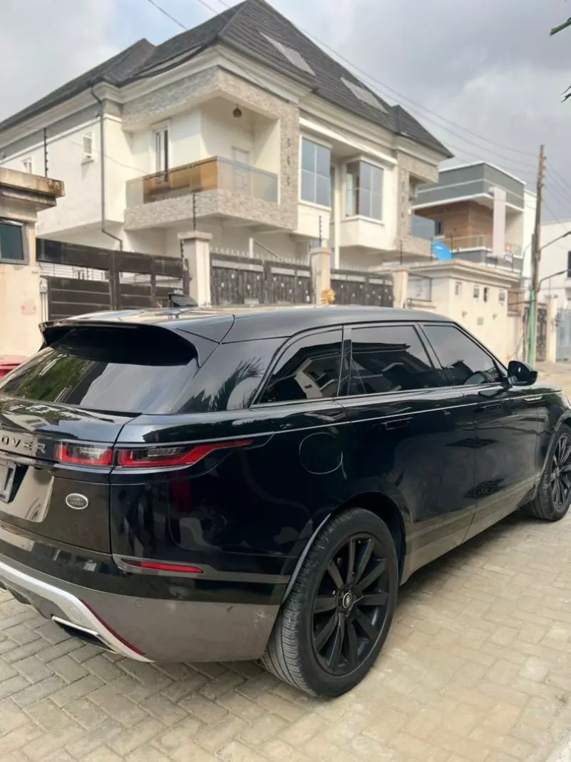 Land Rover Range Rover Velar   - 2019