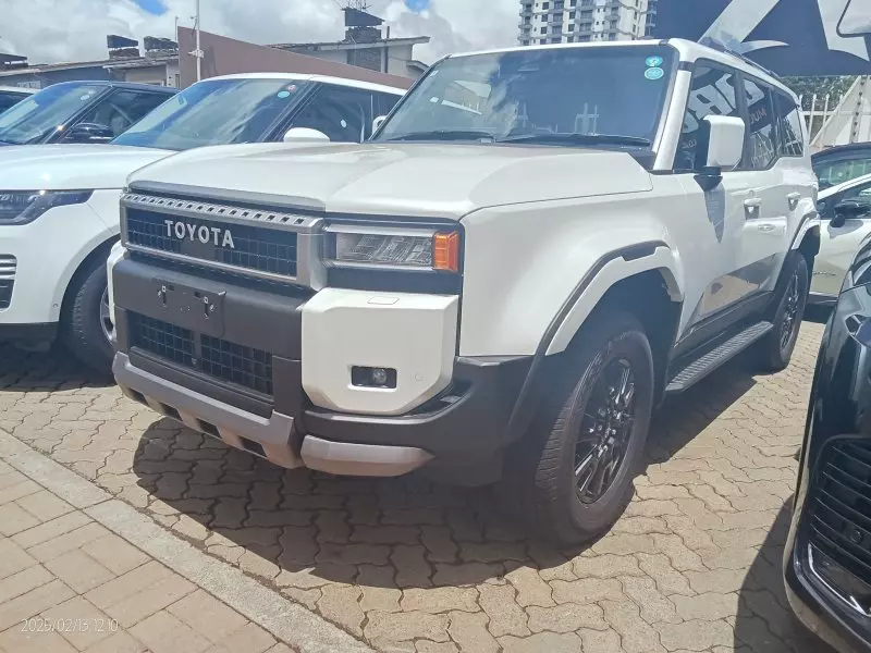 Toyota Landcruiser Prado   - 2024