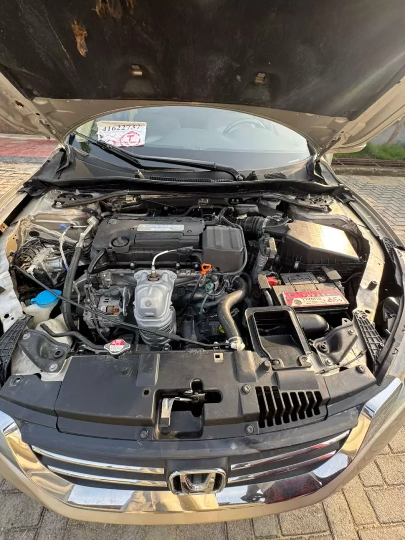 Honda Accord   - 2015