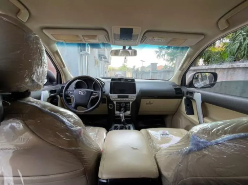 Toyota Land Cruiser   - 2017