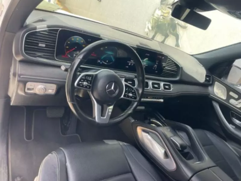 Mercedes-Benz GLE-Class   - 2021