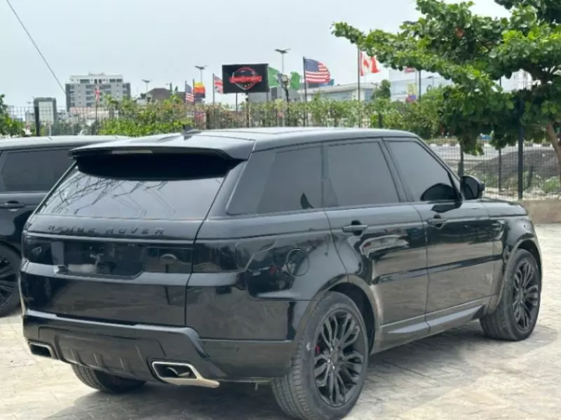 Land Rover Range Rover Sport   - 2016