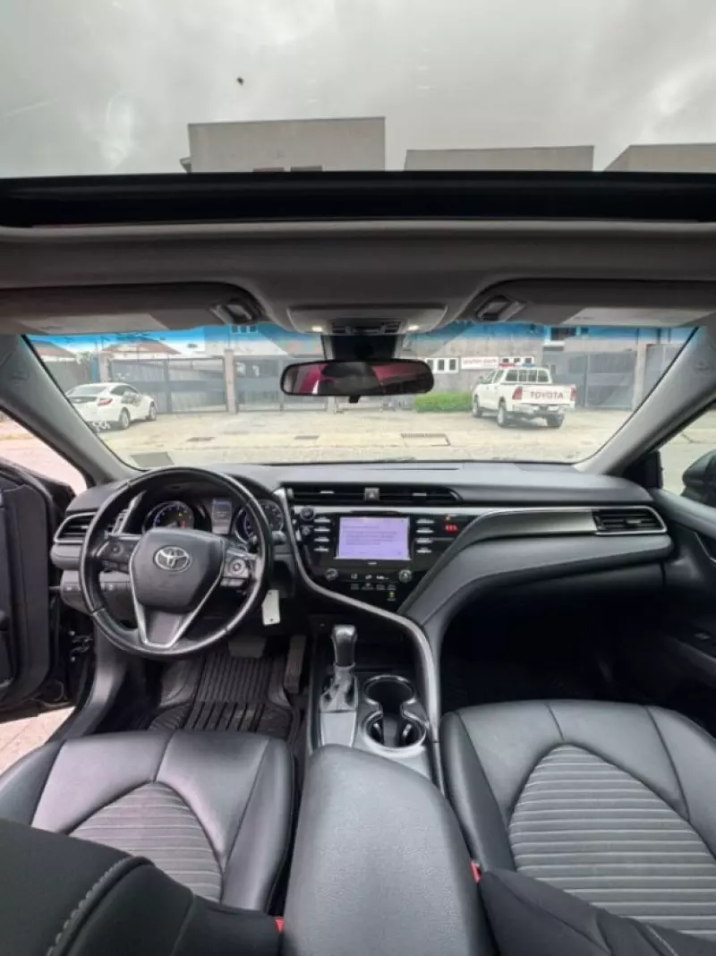 Toyota Camry   - 2020