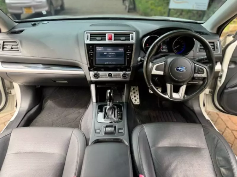 Subaru Legacy B4   - 2018