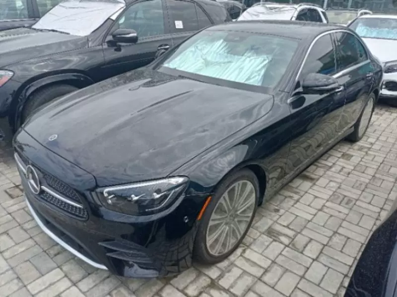 Mercedes-Benz E 350   - 2022