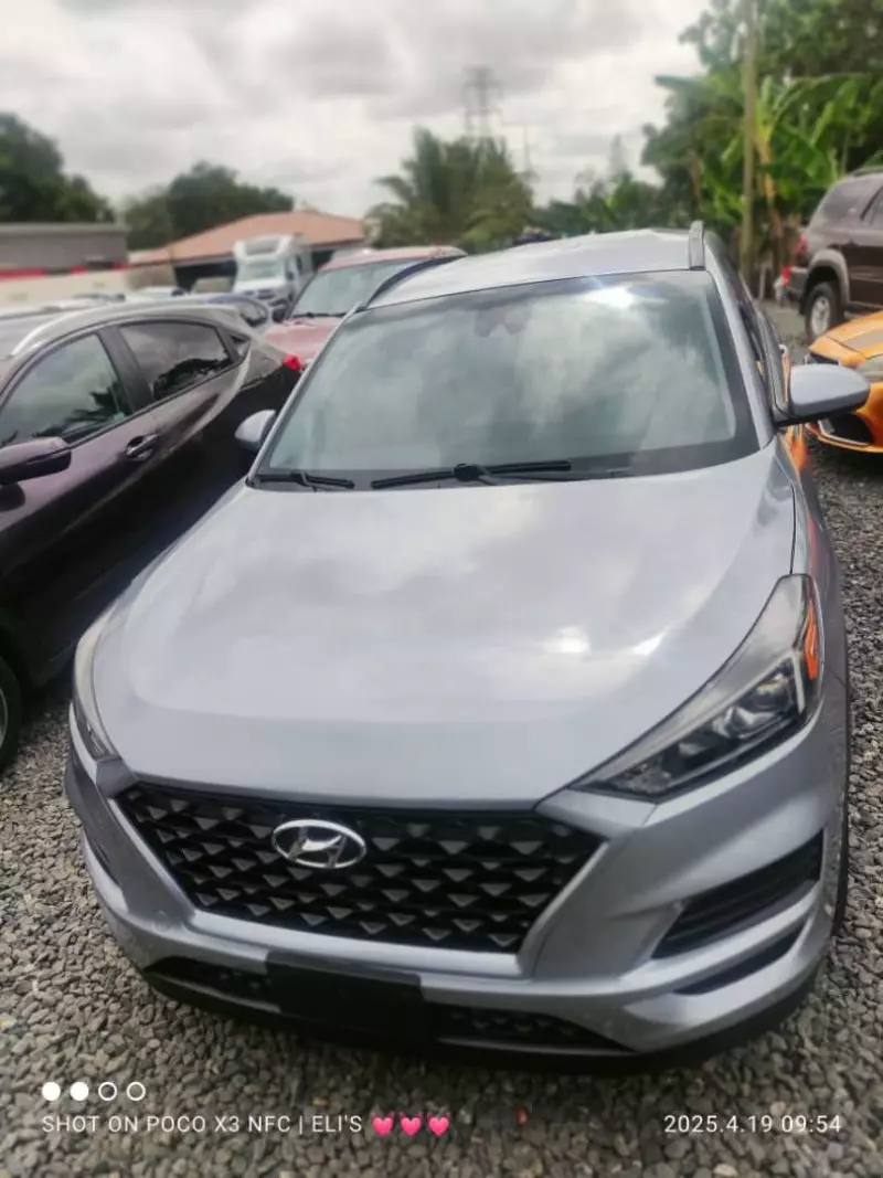 Hyundai Tucson   - 2021