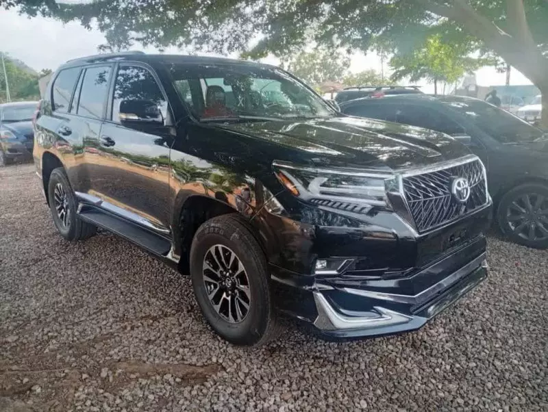 Toyota Land Cruiser Prado TX L   - 2011