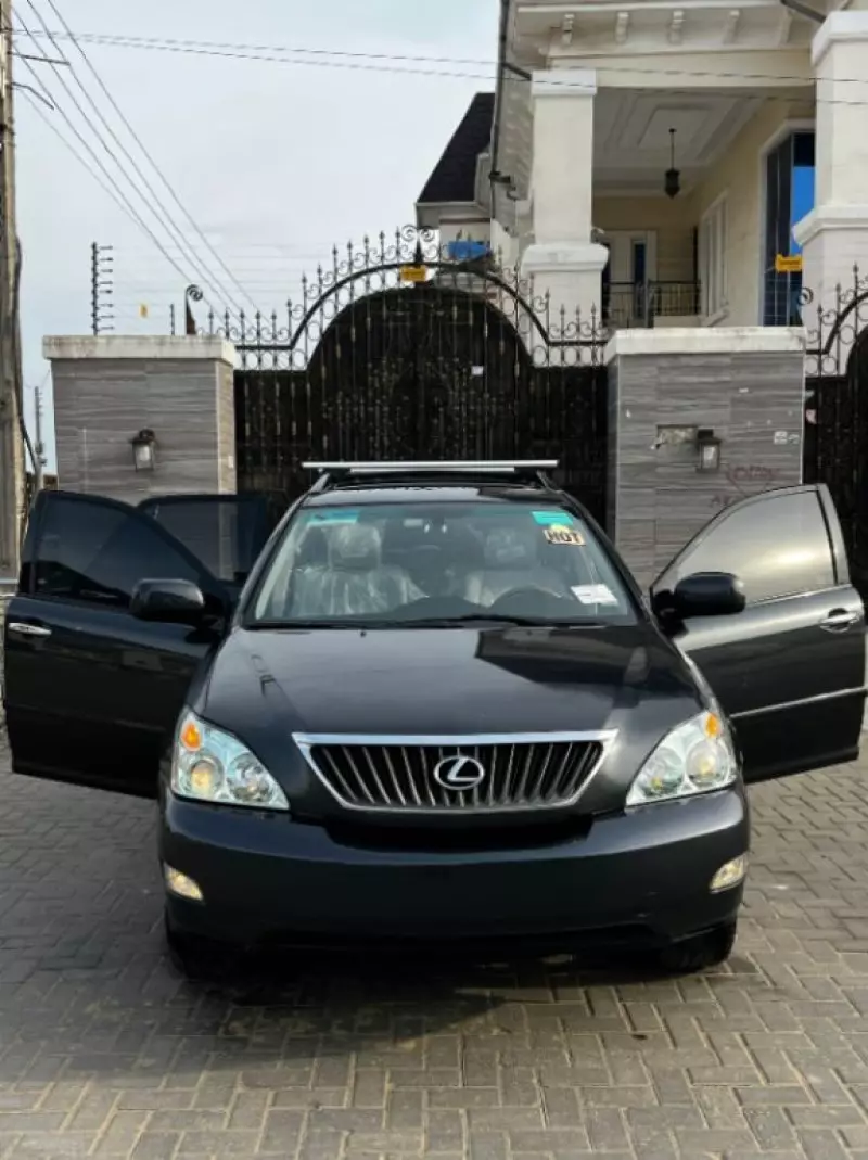 Lexus RX   - 2009