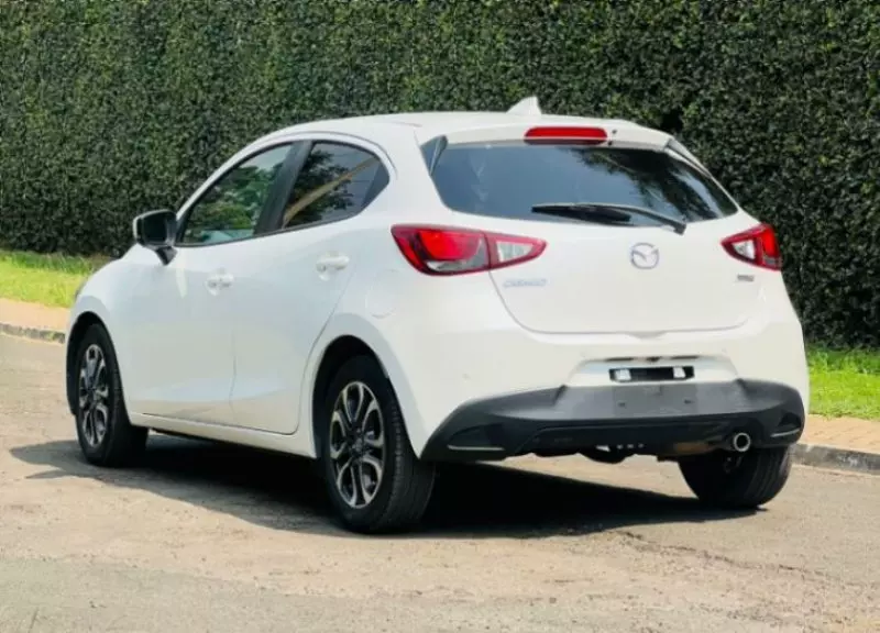 Mazda Demio   - 2018