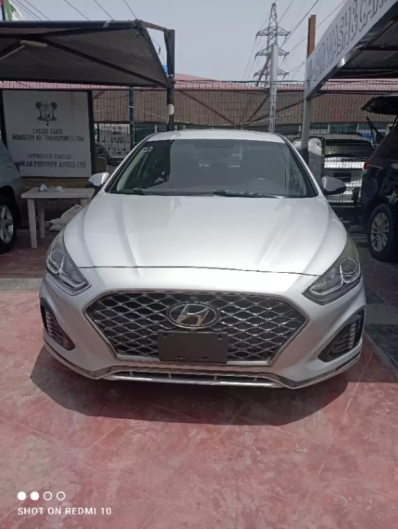 Hyundai Sonata   - 2019
