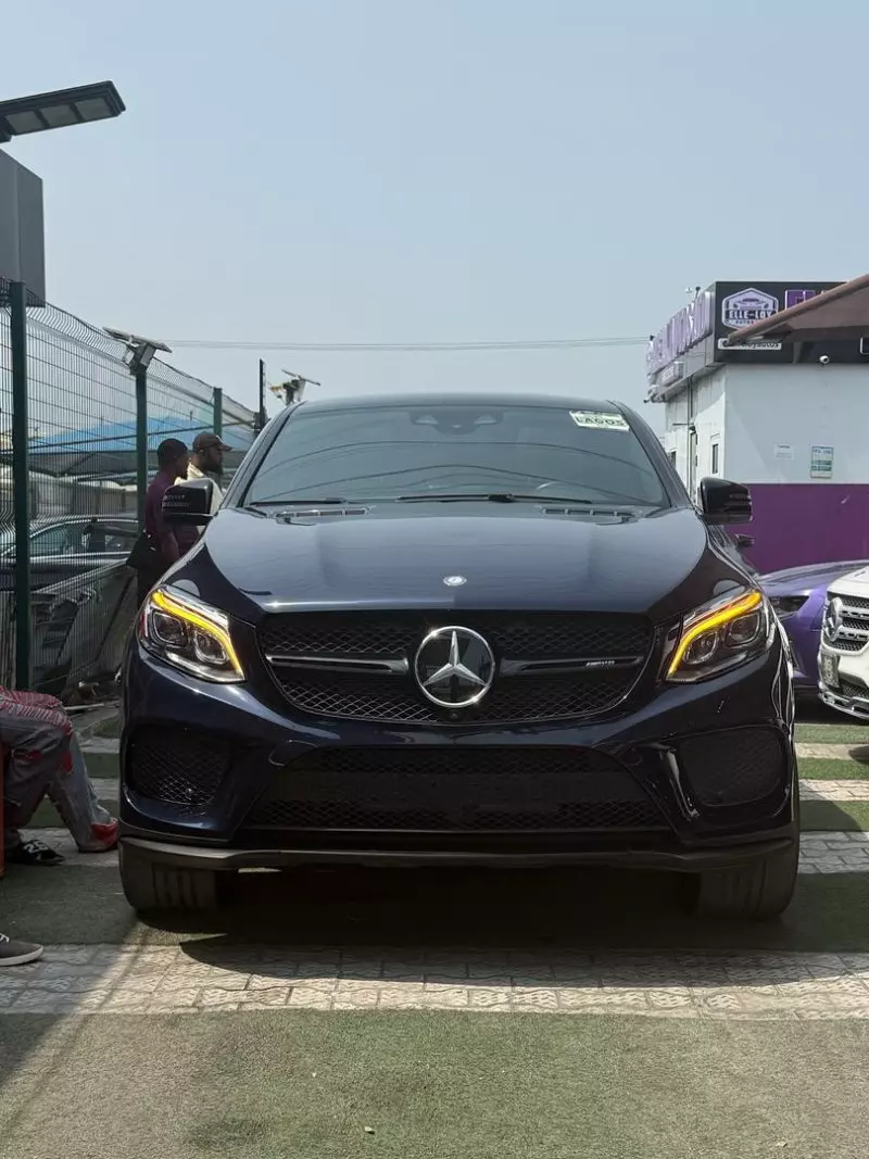 Mercedes-Benz GLE 43 AMG   - 2017