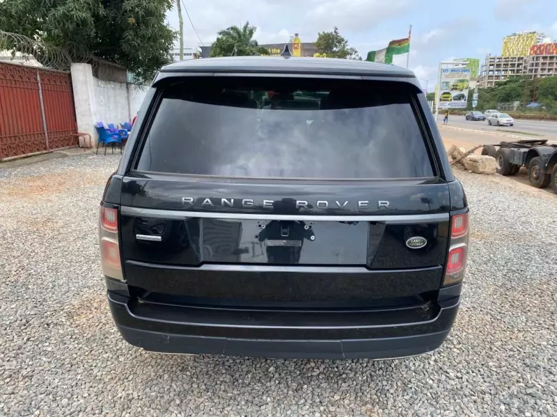 Land Rover Range Rover Vogue   - 2019