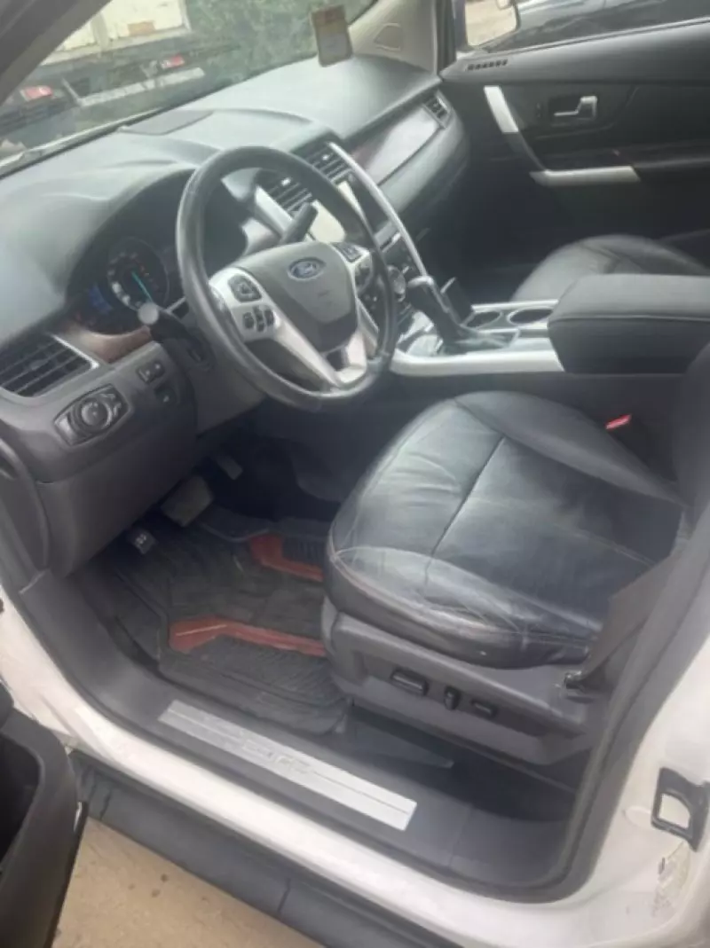 Ford Edge   - 2013