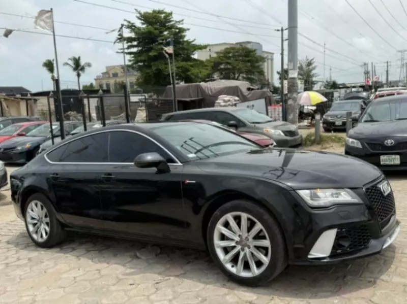 Audi A7   - 2013