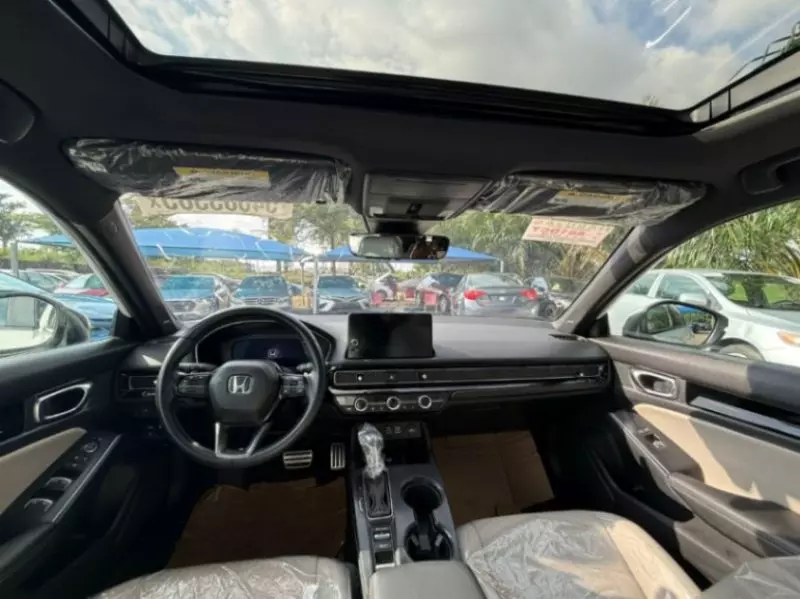 Honda Civic   - 2023