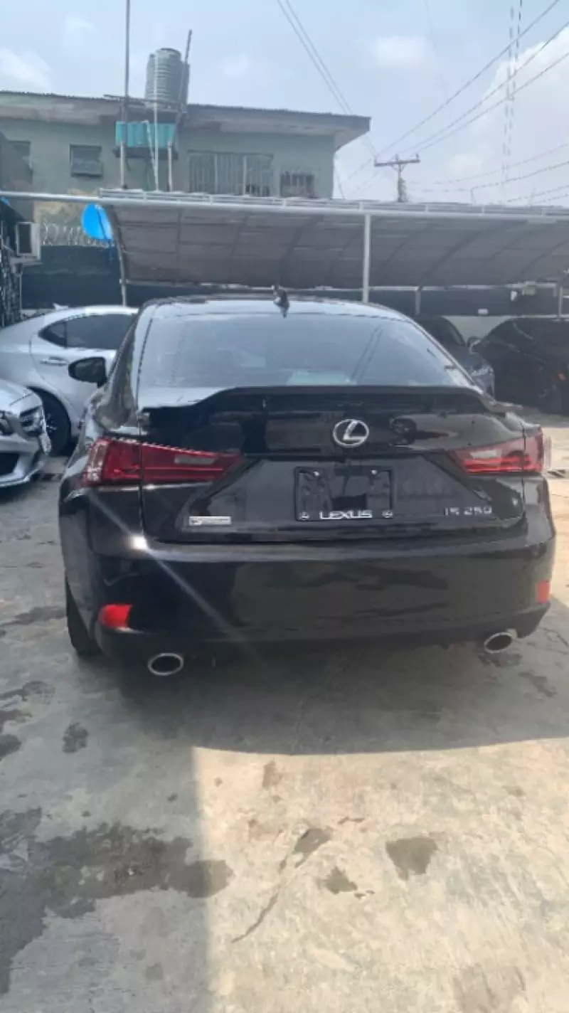 Lexus IS 250