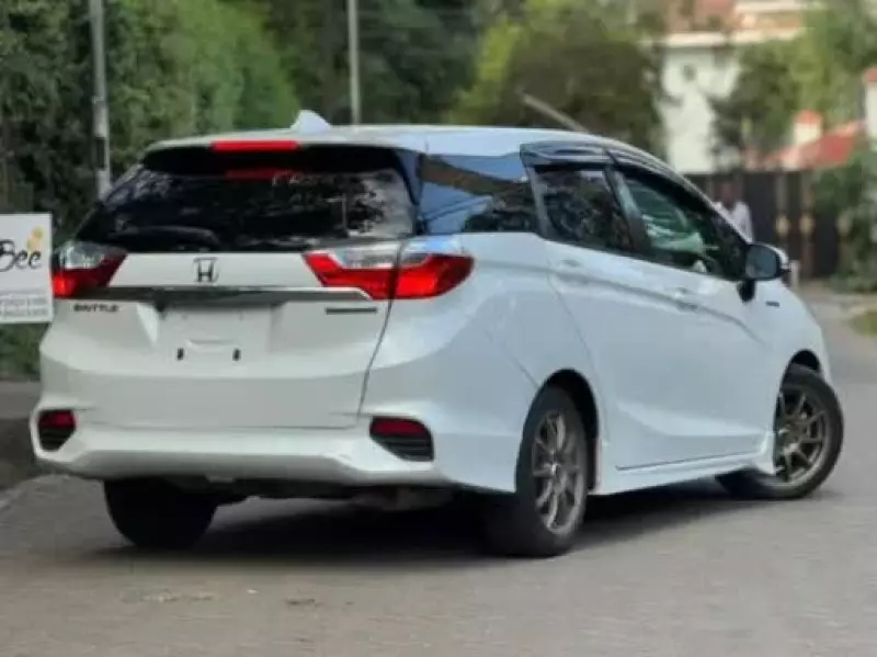Honda Fit shuttle